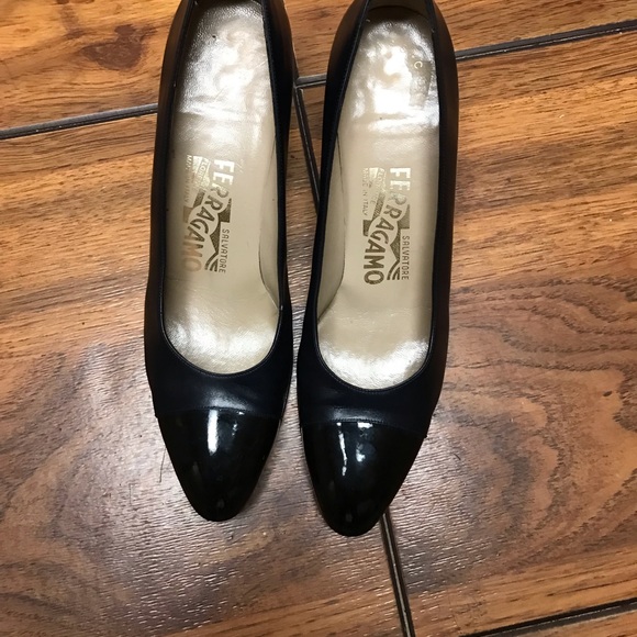 Salvatore Ferragamo Shoes -Size -7/ AA Colors Navy & Black-Good Condition - Picture 10 of 16